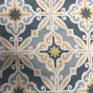 Shower curtain in beautiful gray & yellow! Cotton